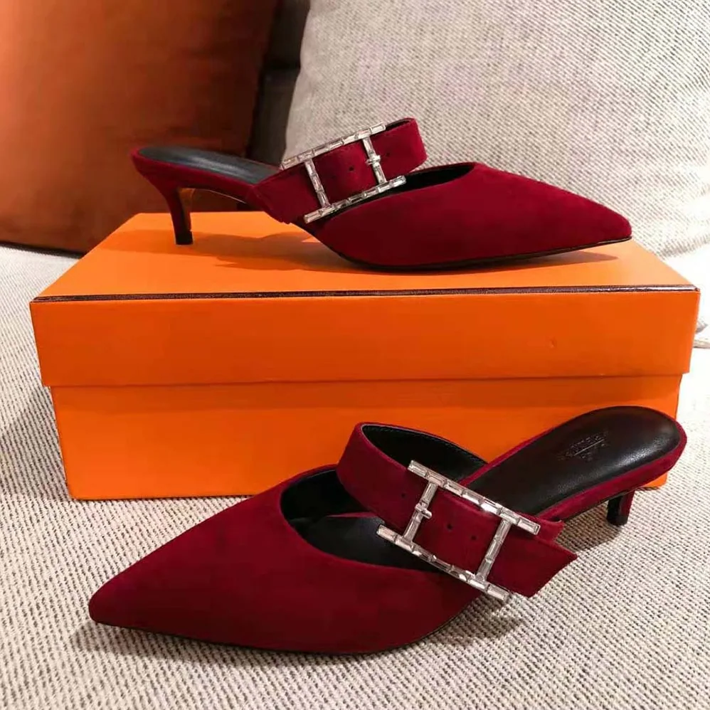 Hermes Blink Mule Mule in Suede Goatskin for Women in Maroon Hermes Blink Mule Mule in Suede Goatskin for Women in Maroon