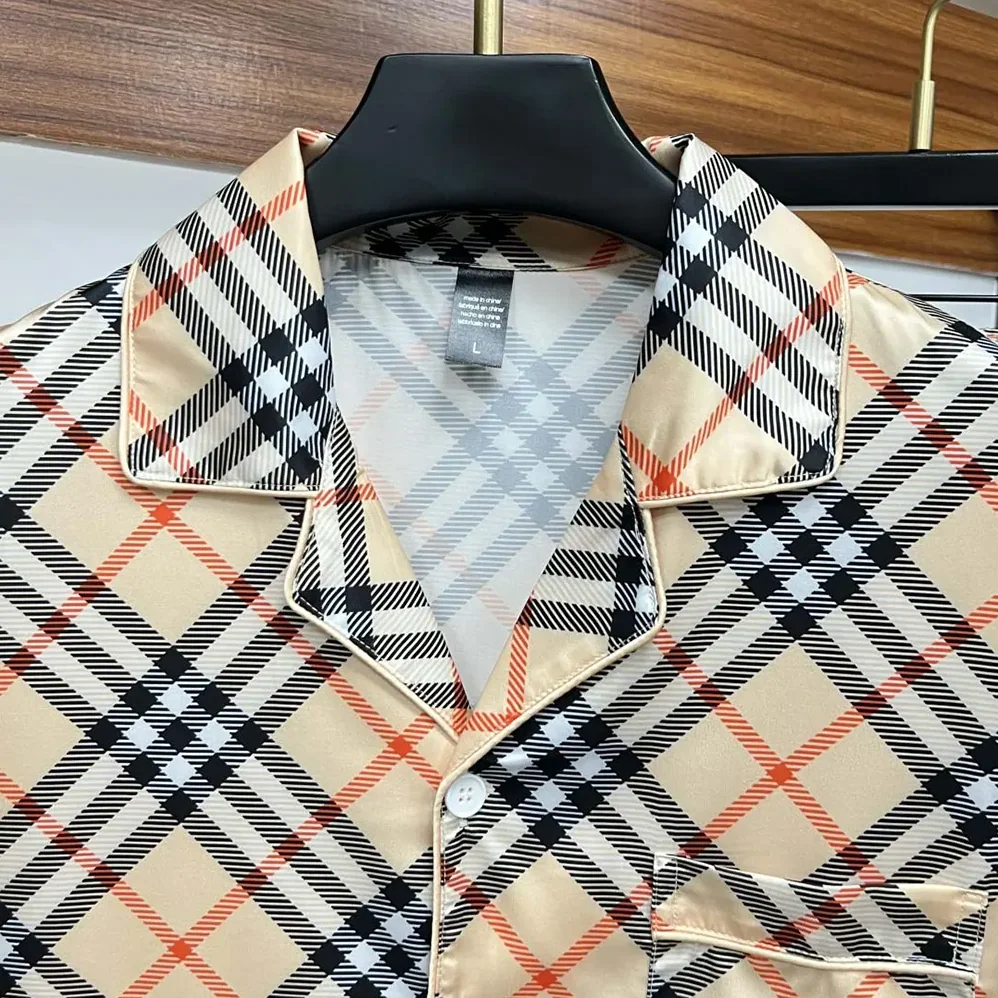 Burberry Check Short for Men in Sleeved Silk Pajama Set