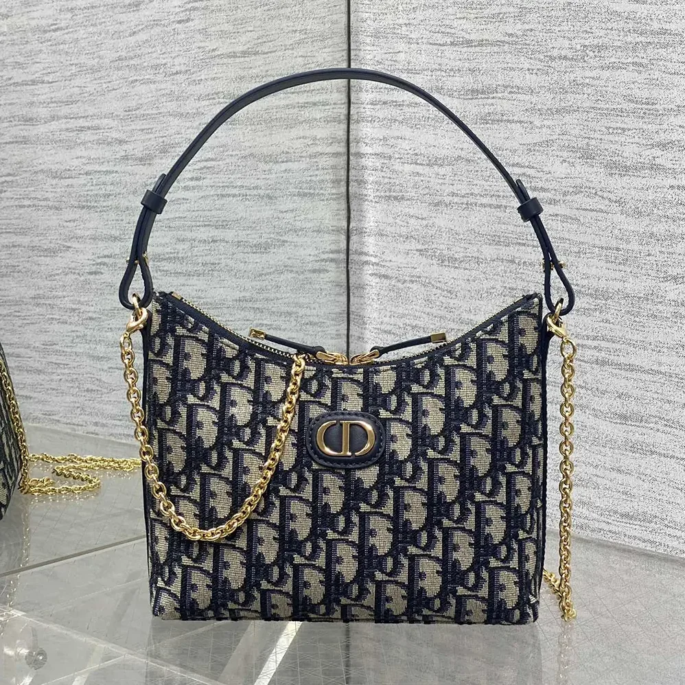 Dior 30 Montaigne Diorling Mini Bag with Chain Blue Dior Oblique Jacquard for Women Dior 30 Montaigne Diorling Mini Bag with Chain Blue Dior Oblique Jacquard for Women
