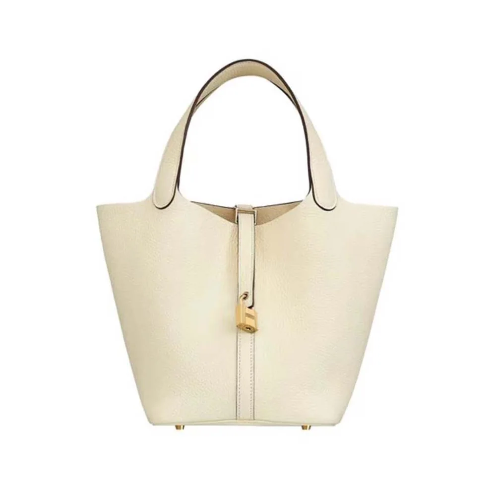 Hermes Picotin Lock 18cm in Clémence leather for Women in White Hermes Picotin Lock 18cm in Clémence leather for Women in White