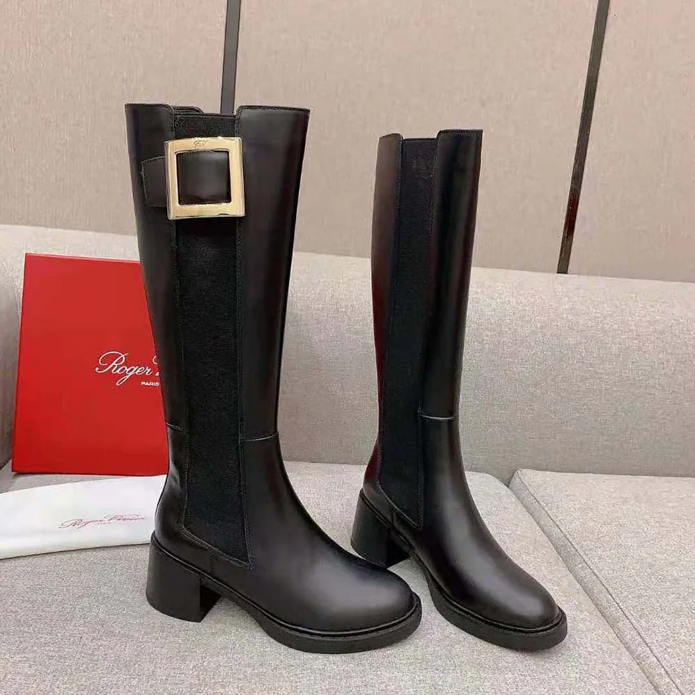 Roger Vivier Viv' Rangers Metal Buckle Chelsea Boots in Leather for Women Roger Vivier Viv' Rangers Metal Buckle Chelsea Boots in Leather for Women