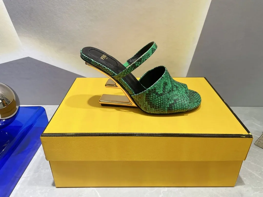 Fendi First Green Python High in Heeled Sandals Fendi First Green Python High in Heeled Sandals