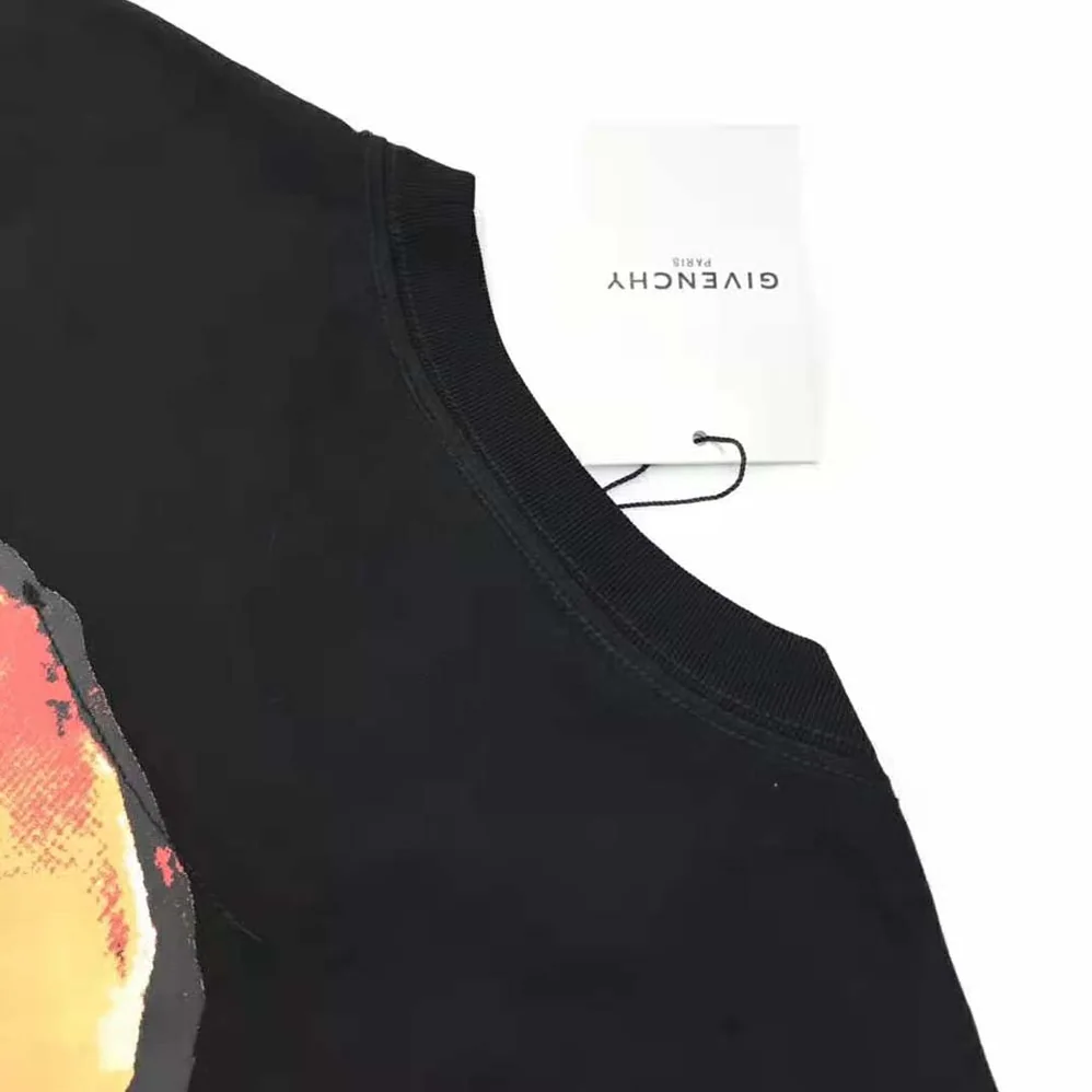 Givenchy Slim Fit T-shirt in Jersey with Ceramic Print for Men in Black