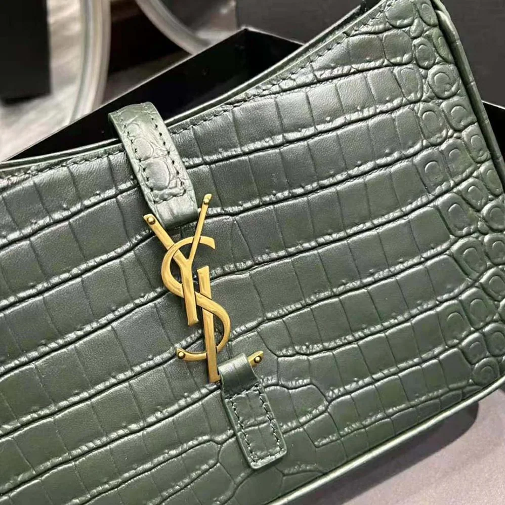 Saint Laurent YSL Le 5 A 7 Hobo Bag in Crocodile-Embossed Leather for Women in Green Saint Laurent YSL Le 5 A 7 Hobo Bag in Crocodile-Embossed Leather for Women in Green
