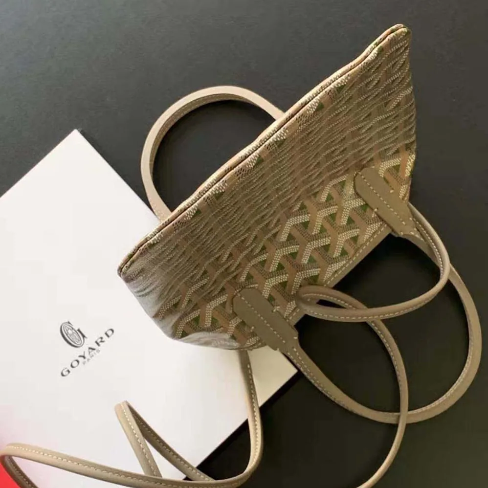 Goyard Poitiers Claire-voie Bag for Women in Pink