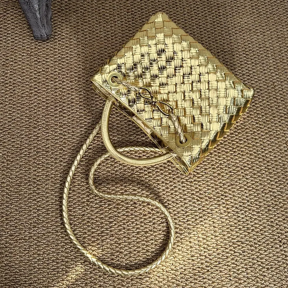 Bottega Veneta Small Andiamo Handle Bag in Intrecciato Leather for Women in Gold