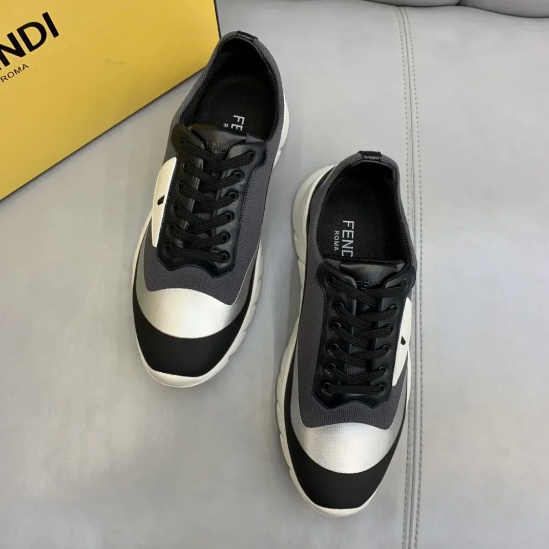 Fendi Force Low Tops Sneakers Grey