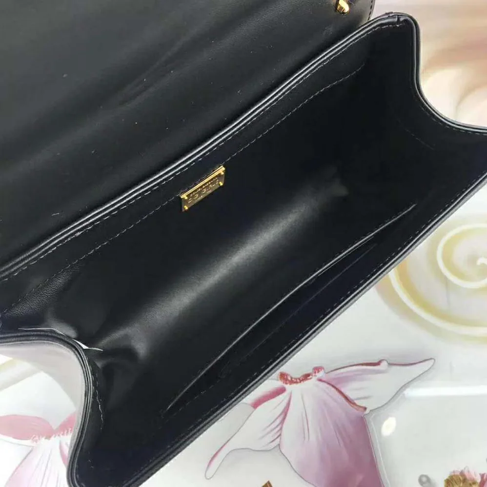 Dolce Gabbana D&G DG Girls Shoulder Bag Nappa Leather for Women in Black Dolce Gabbana D&G DG Girls Shoulder Bag Nappa Leather for Women in Black