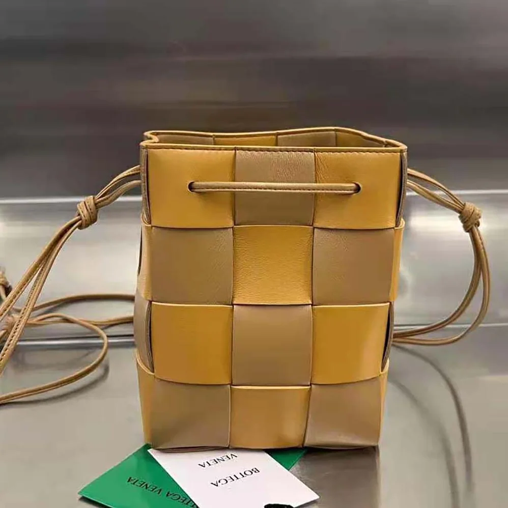 Bottega Veneta Small Cassette Cross-Body Bucket for Women in Brown Bottega Veneta Small Cassette Cross-Body Bucket for Women in Brown