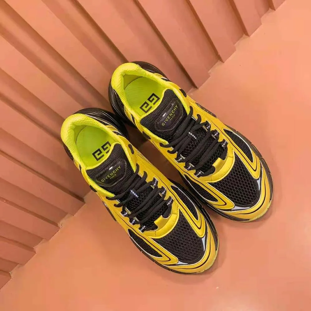 Givenchy TK-MX Runner Sneakers in Mesh for Unisex in Yellow Givenchy TK-MX Runner Sneakers in Mesh for Unisex in Yellow