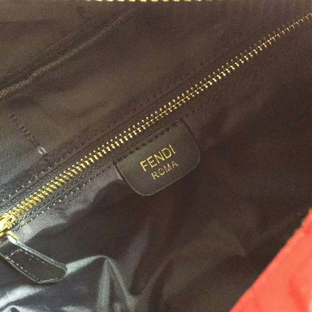 Fendi Small Boston Leather Bag in Large Size for Women in White Fendi Small Boston Leather Bag in Large Size for Women in White