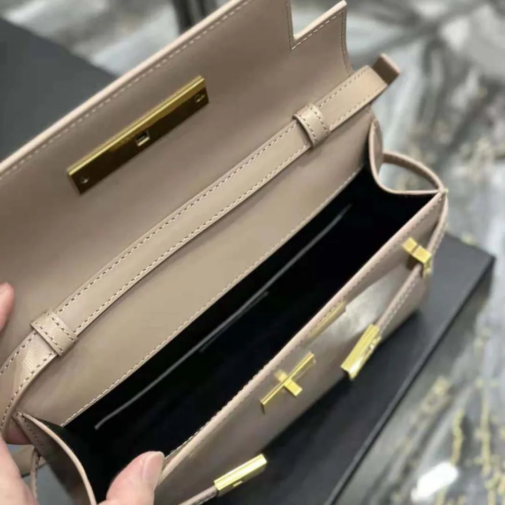 Saint Laurent YSL Manhattan Small Shoulder Bag in Box Saint Laurent Leather for Women in Pink Saint Laurent YSL Manhattan Small Shoulder Bag in Box Saint Laurent Leather for Women in Pink