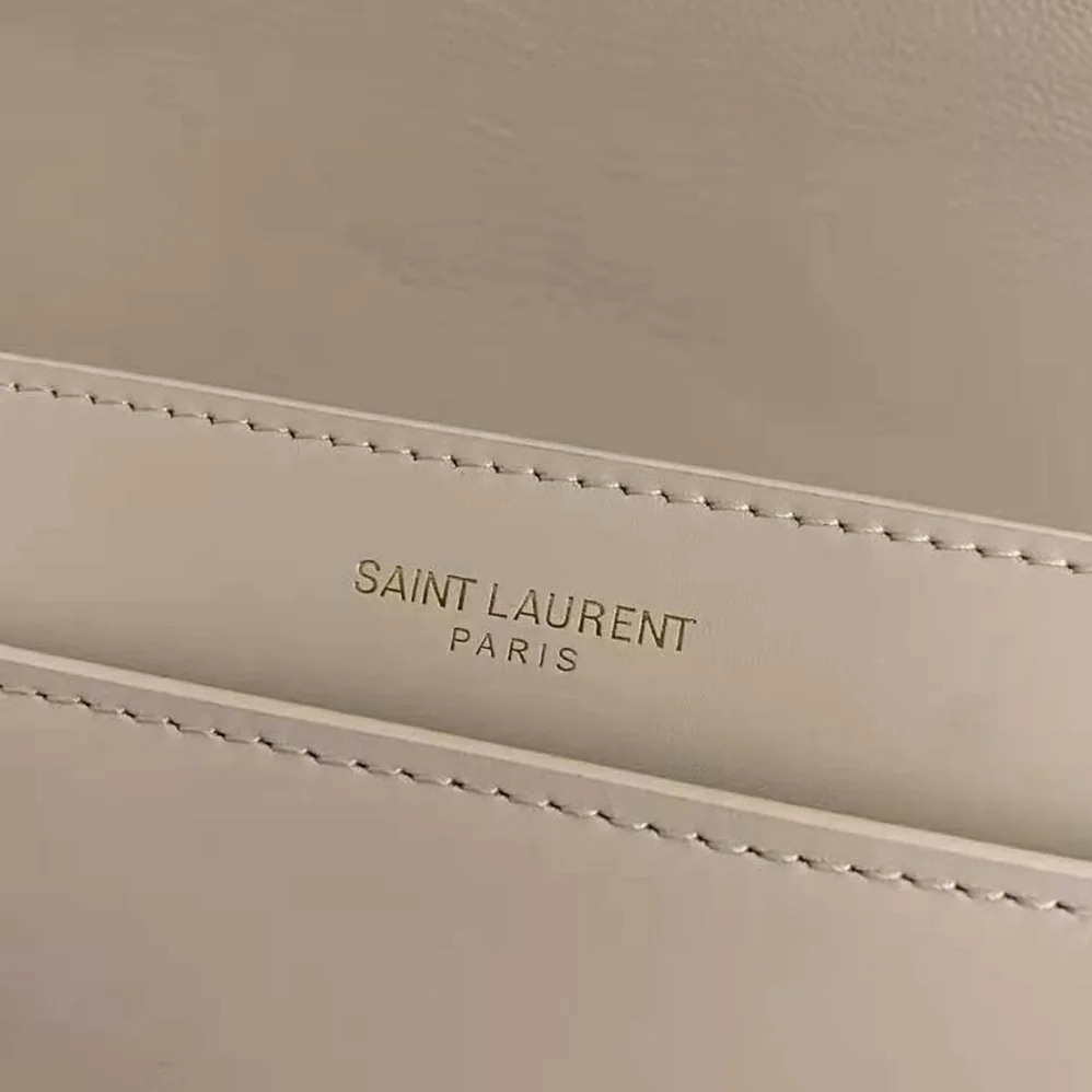 Saint Laurent YSL LE Maillon Satchel in Smooth Leather for Women in White Saint Laurent YSL LE Maillon Satchel in Smooth Leather for Women in White