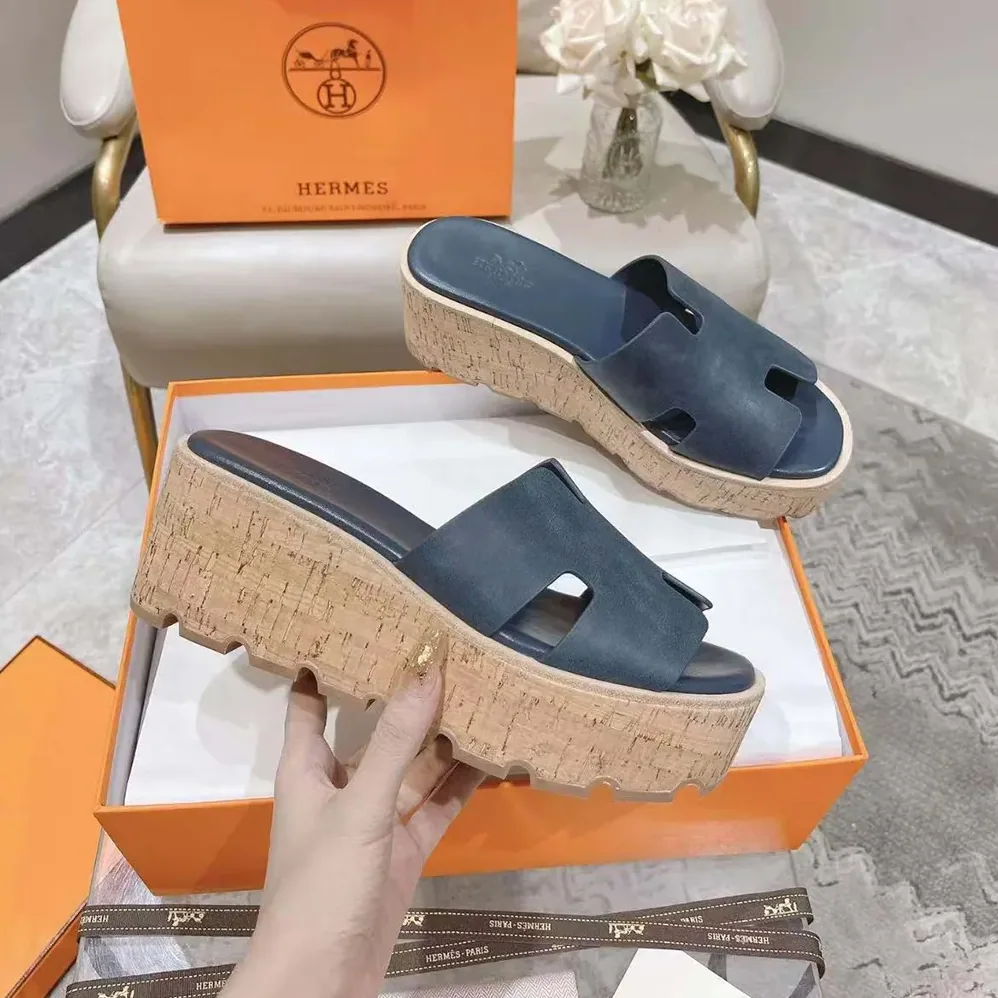 Hermes Eze 30 Sandal for Women in Navy