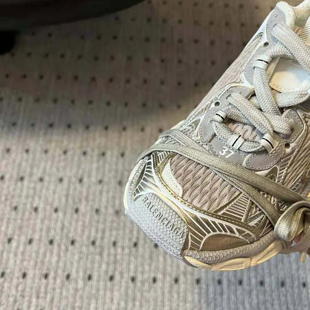 Balenciaga 3XL Sneaker in Beige Mesh and Polyurethane for Unisex