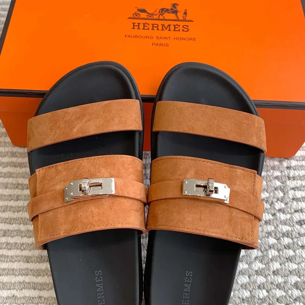 Hermes Jackson Sandal for Unisex in Brown Hermes Jackson Sandal for Unisex in Brown