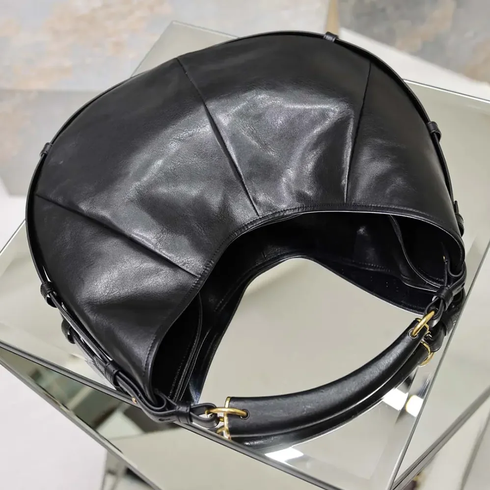 Saint Laurent YSL Mombasa Medium In Leather for Women in Black