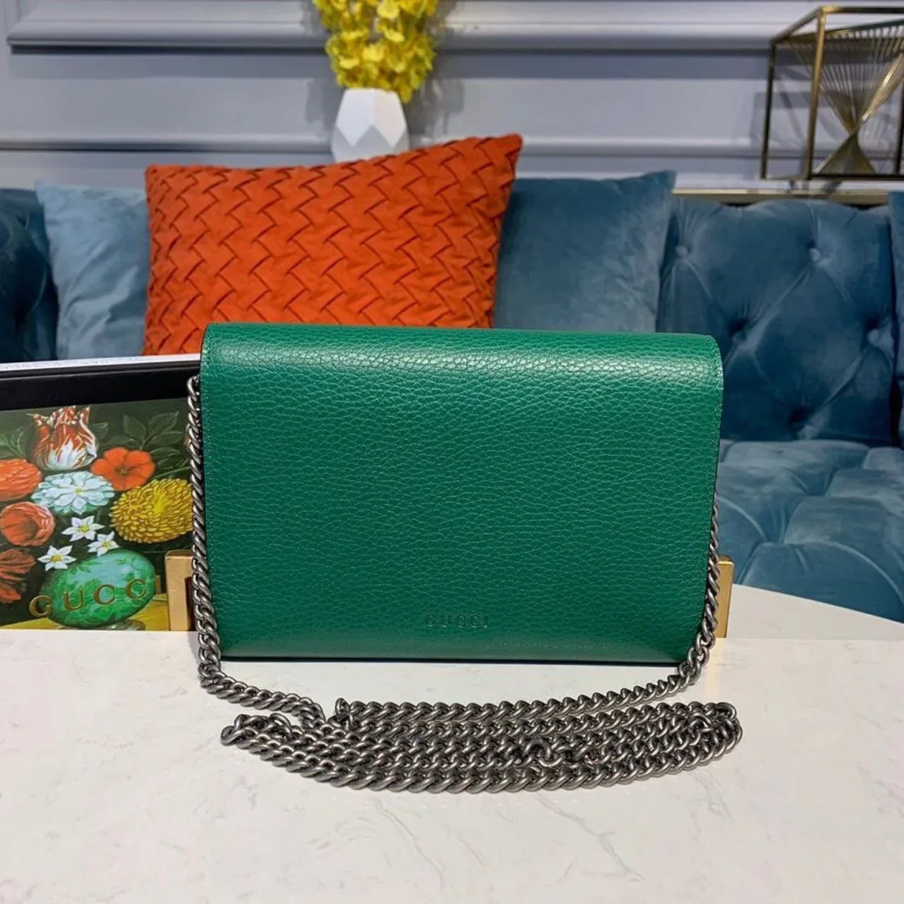 Gucci Dionysus Mini Chain Shoulder Bag / Emerald Green Metal Free Tanned Antique Silver Hardware Gucci Dionysus Mini Chain Shoulder Bag / Emerald Green Metal Free Tanned Antique Silver Hardware