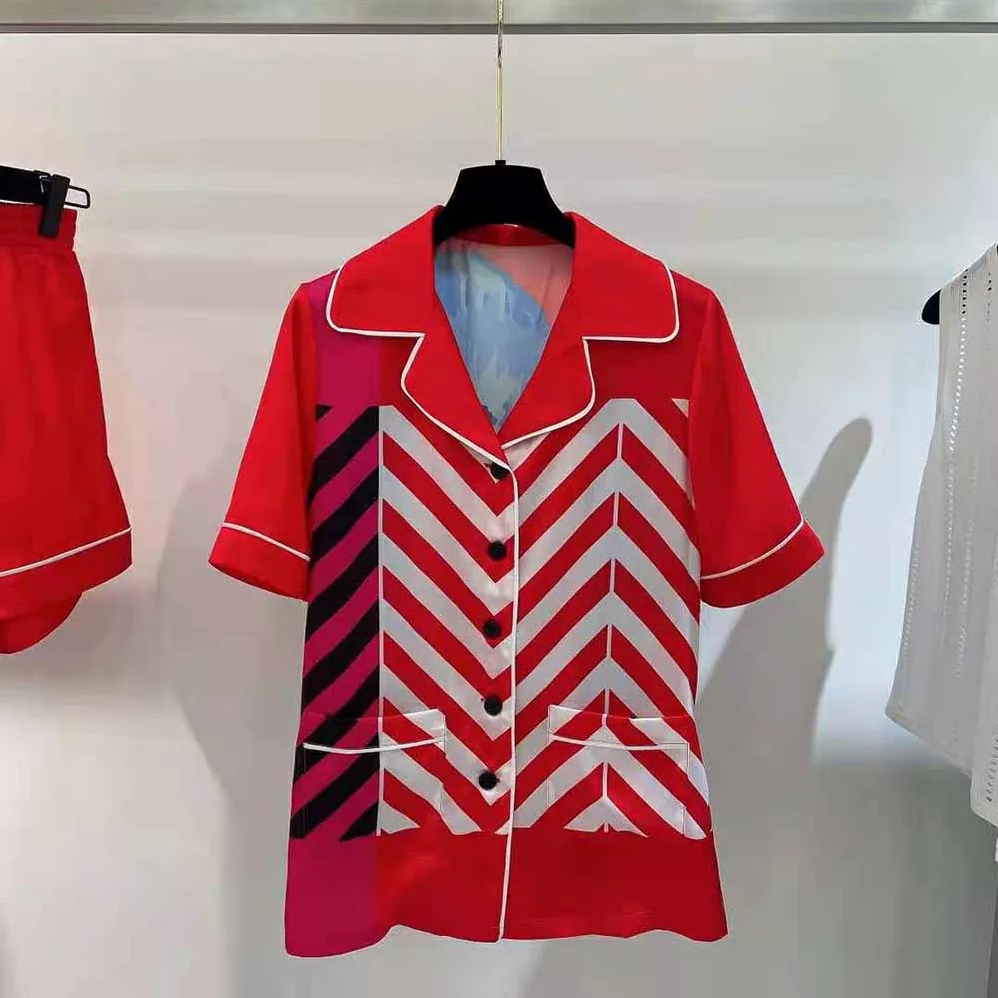 Dior Chez Moi Short-Sleeved Shirt Bright Pink and Pink D for Women in Flower Pop Silk Twill