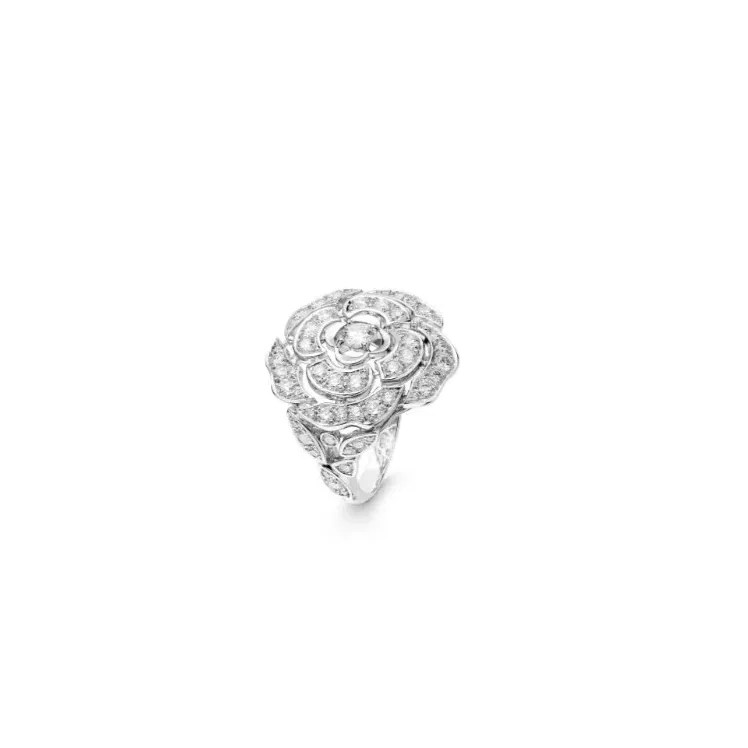Chanel Bouton De Camélia Ring White Gold