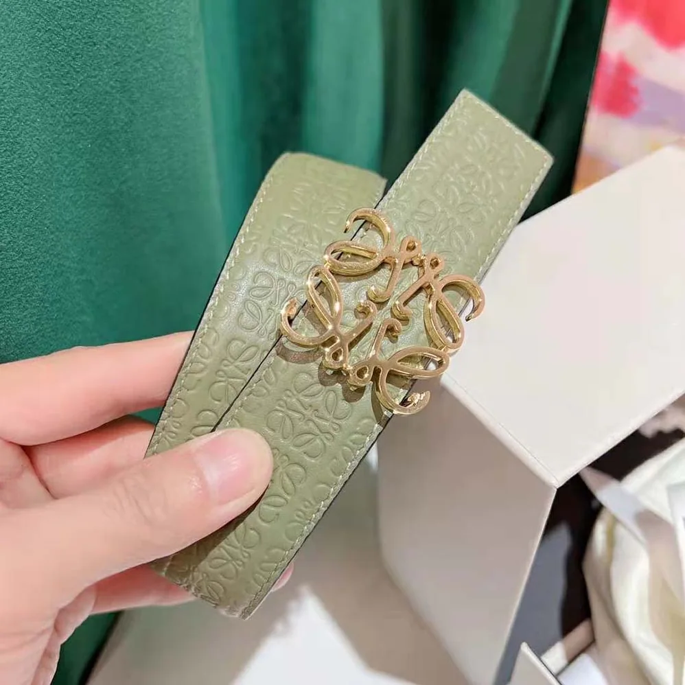 Loewe Anagram Belt in Silk Calfskin for Women in Green