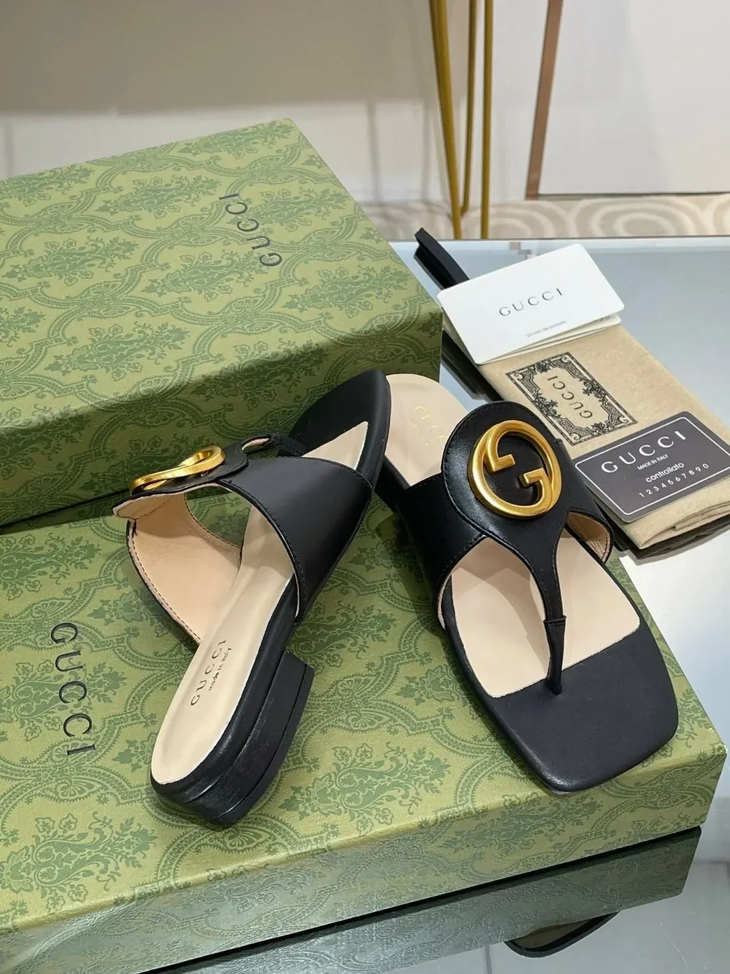 Gucci Blondie Thong Sandal Black Gucci Blondie Thong Sandal Black