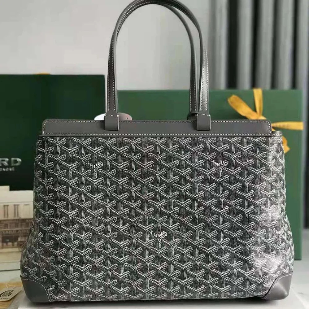 Goyard Bellechasse Biaude PM Bag for Women in Grey Goyard Bellechasse Biaude PM Bag for Women in Grey