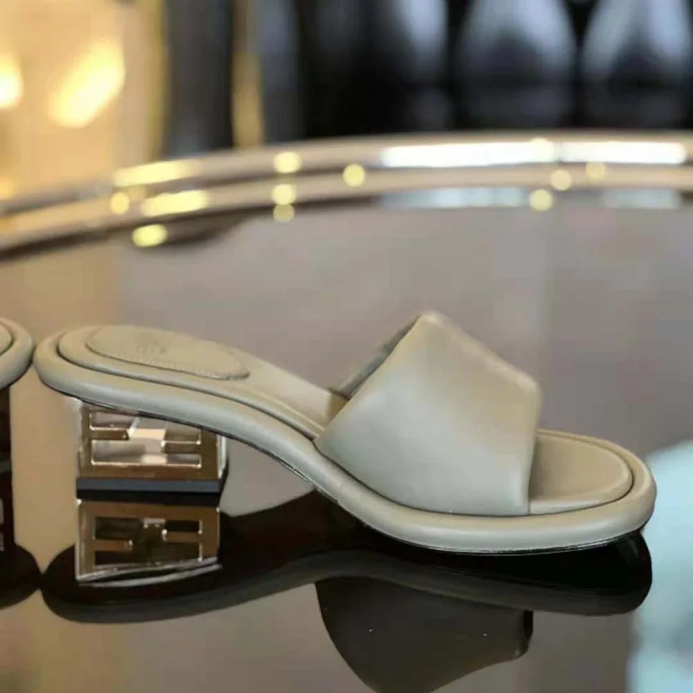 Fendi Baguette Green Nappa Leather Slides for Women Fendi Baguette Green Nappa Leather Slides for Women