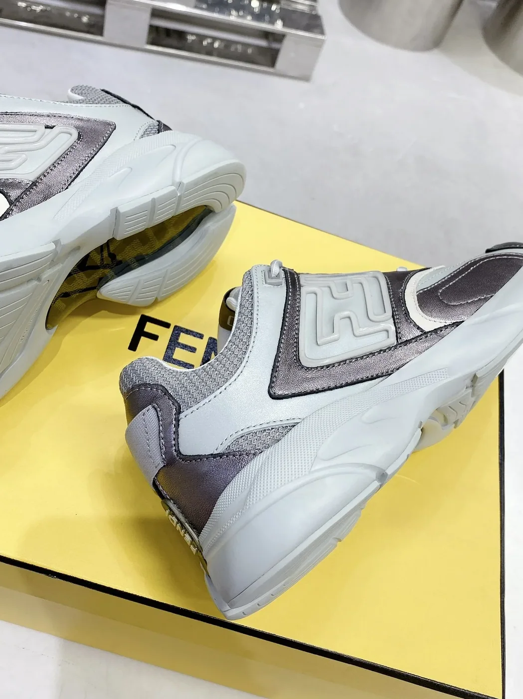 Fendi FD Fendi Faster Low-Tops Sneakers Grey 7E1555AKX4F1ICJ Fendi FD Fendi Faster Low-Tops Sneakers Grey 7E1555AKX4F1ICJ