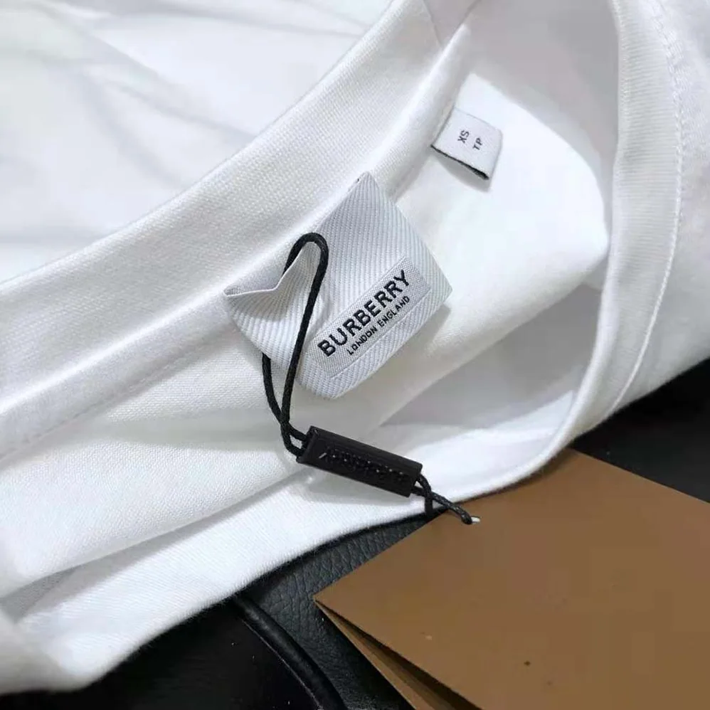 Burberry Location Print Cotton Oversized T-shirt for Men in White Burberry Location Print Cotton Oversized T-shirt for Men in White