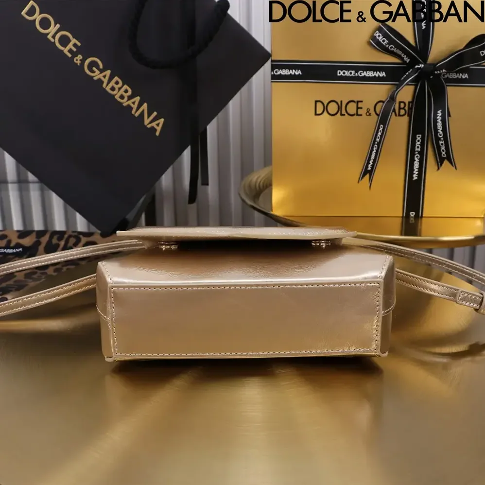 Dolce Gabbana D&G DG Logo Bag Top-handle Bag for Women in Gold Dolce Gabbana D&G DG Logo Bag Top-handle Bag for Women in Gold