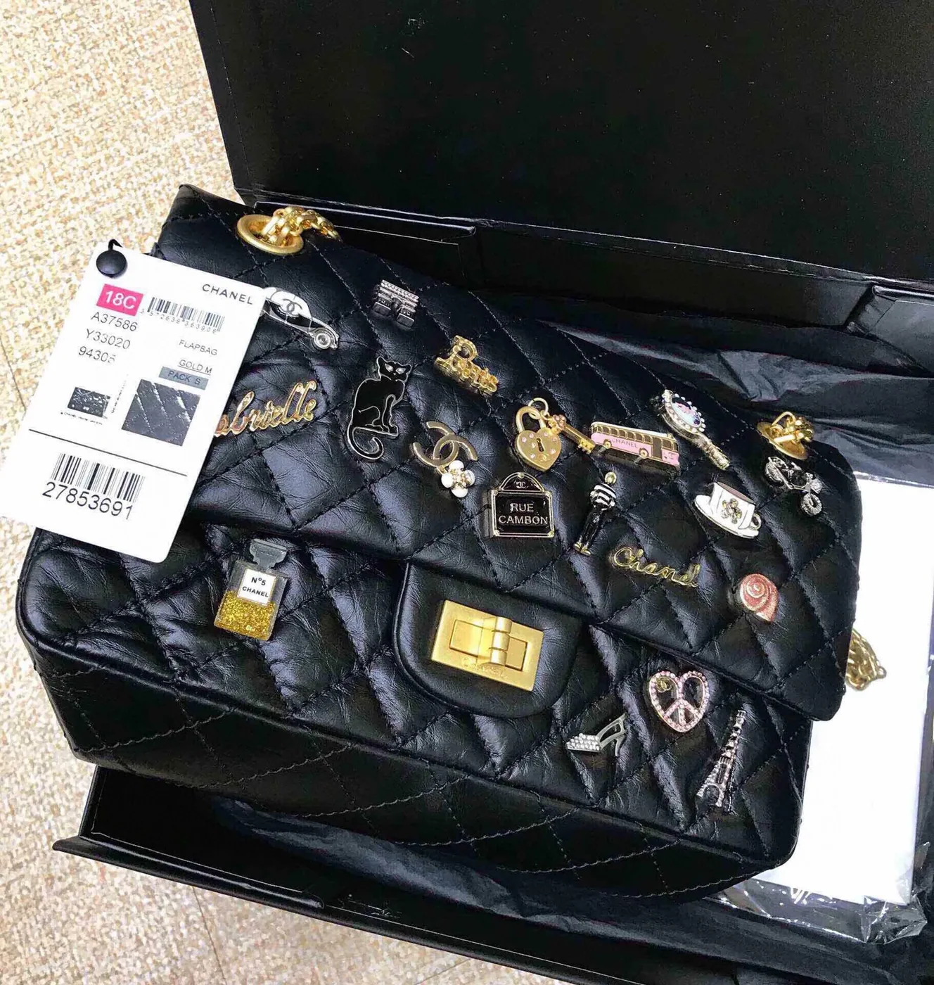 Limited Edition Lucky Charm Black / Limited Edition Lucky Charm Black /