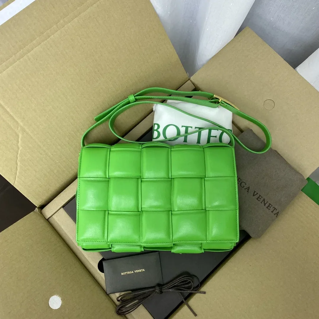 Bottega Veneta Padded Cassette Green Bottega Veneta Padded Cassette Green