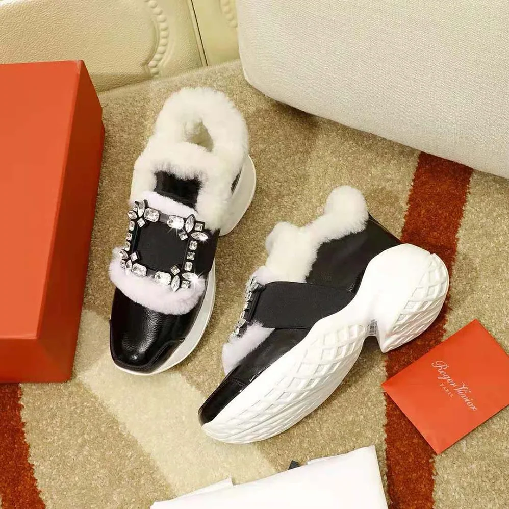 Roger Vivier Viv' Run Shearling Strass Buckle Sneakers in Patent Leather for Women Roger Vivier Viv' Run Shearling Strass Buckle Sneakers in Patent Leather for Women