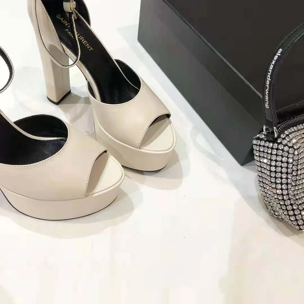 Saint Laurent YSL Jodie Platform Sandals in Smooth Leather for Women in White Saint Laurent YSL Jodie Platform Sandals in Smooth Leather for Women in White