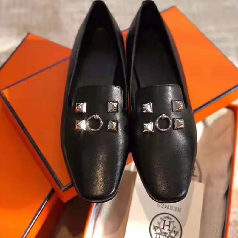 Hermes Subtil Ballerina in Goatskin with Square Toe for Women in Black