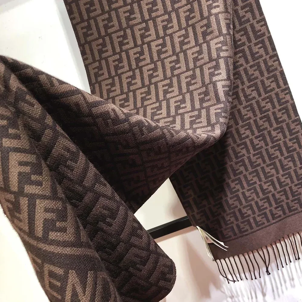 Fendi FF Scarf Burgundy Wool and Cashmere Scarf for Unisex Fendi FF Scarf Burgundy Wool and Cashmere Scarf for Unisex