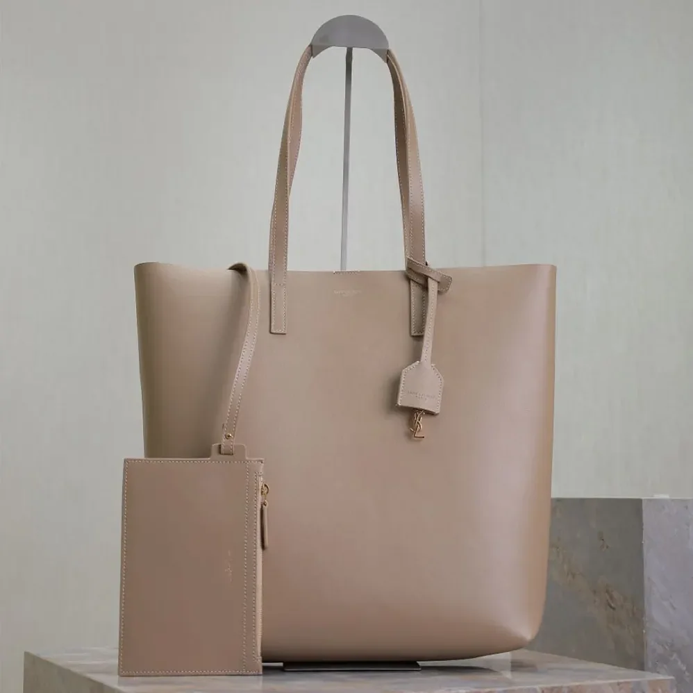 Saint Laurent YSL Shopping Saint Laurent in Leather for Women in Sandy Saint Laurent YSL Shopping Saint Laurent in Leather for Women in Sandy