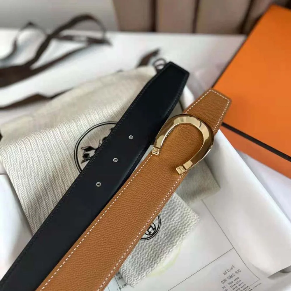 Hermes Luck Belt Buckle & Reversible Leather Strap 38 mm for Men in Brown/Gold