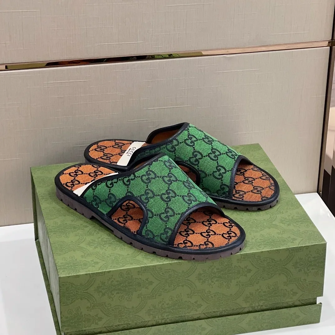 Gucci GG Supreme Slide Sandal Orange And Green for Men Gucci GG Supreme Slide Sandal Orange And Green for Men