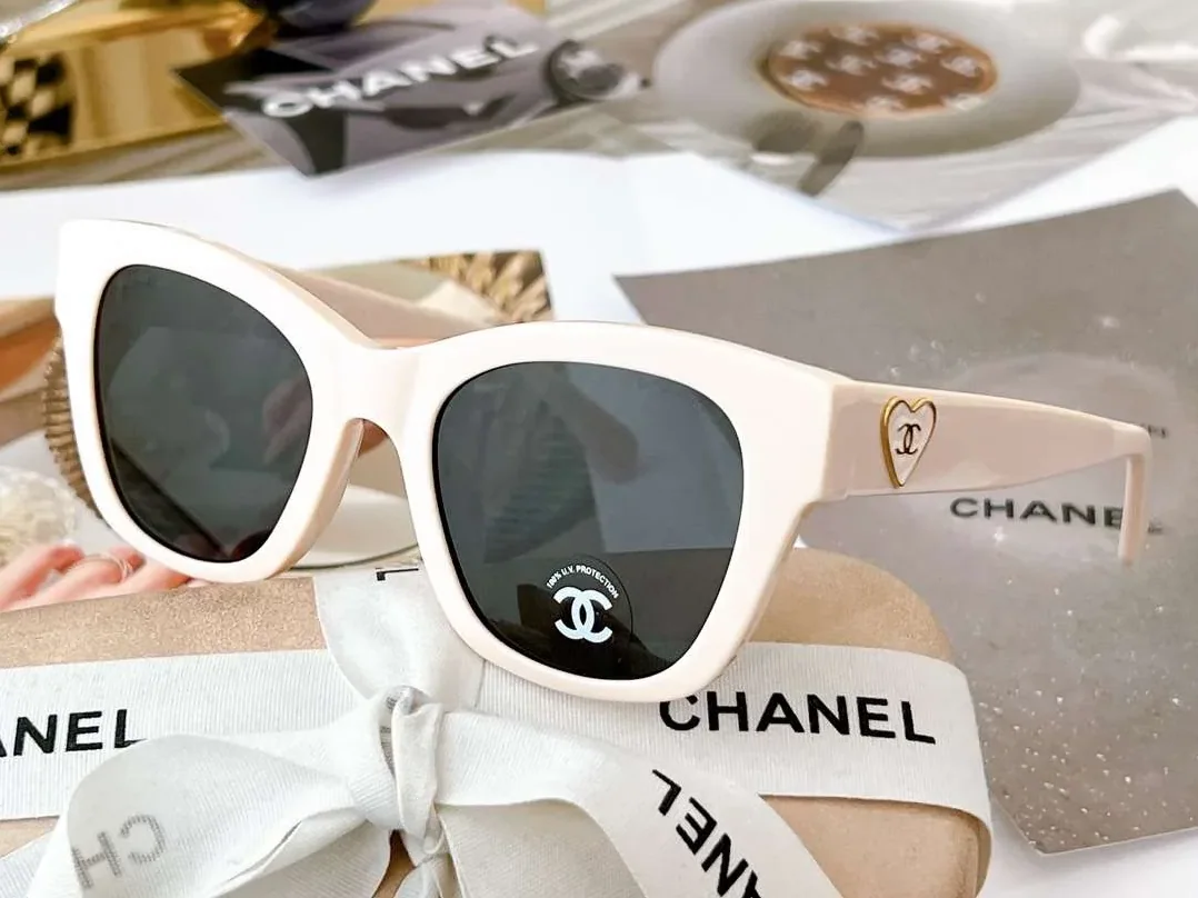 Chanel Cat Eye Frame Sunglasses White Chanel Cat Eye Frame Sunglasses White