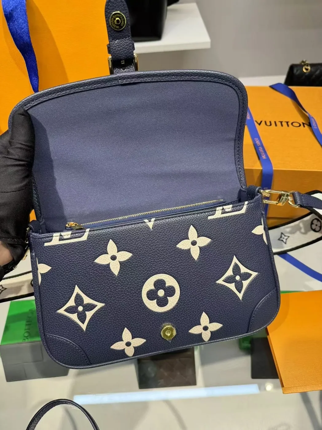 Louis Vuitton Diane Navy Blue 9.4 Inches/