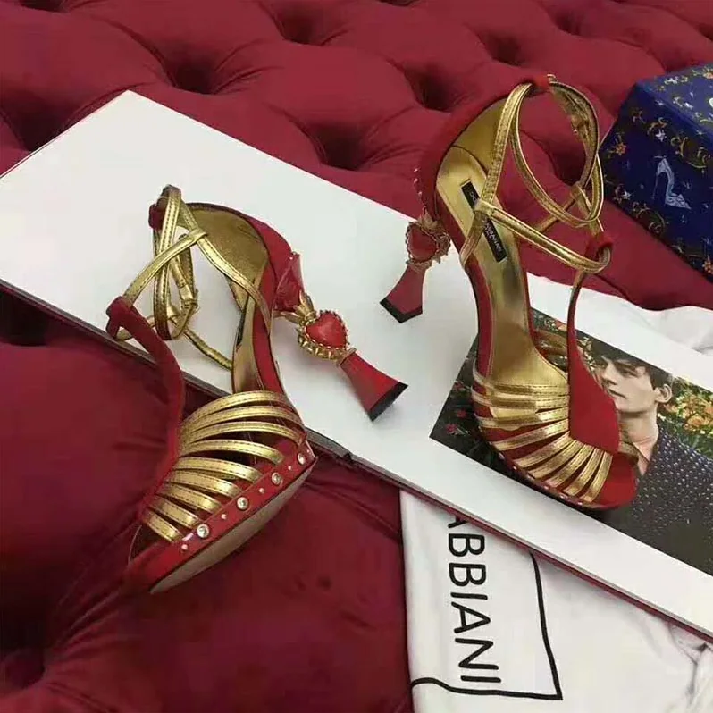 Dolce Gabbana D&G Shoes Sandals in Suede and Mordore with Sculpted Heel-105mm for Women in Red Dolce Gabbana D&G Shoes Sandals in Suede and Mordore with Sculpted Heel-105mm for Women in Red