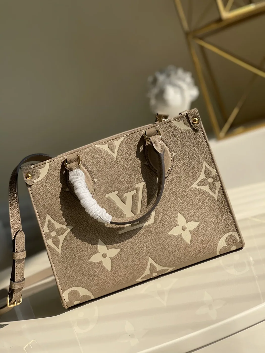 Louis Vuitton Handle Bag Light in Brown Louis Vuitton Handle Bag Light in Brown