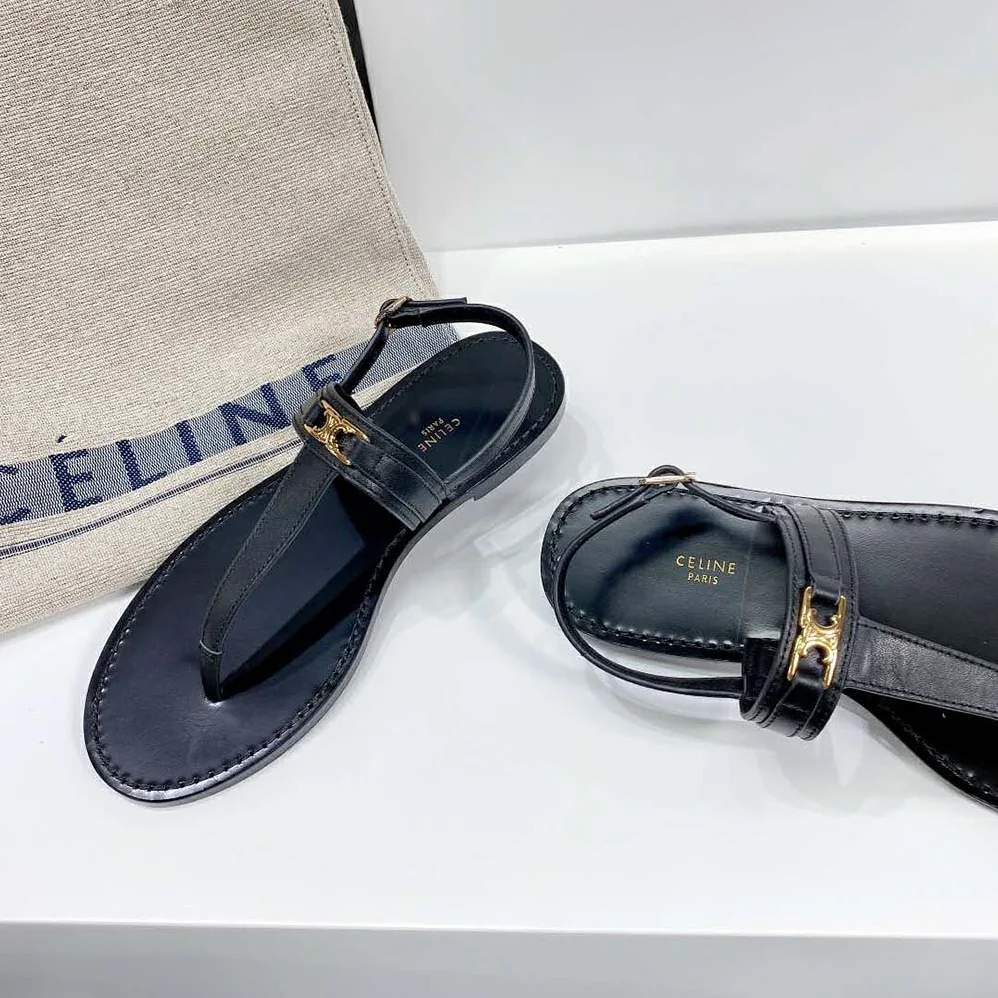 Celine Triomphe Thong in Calfskin for Women in Black Celine Triomphe Thong in Calfskin for Women in Black