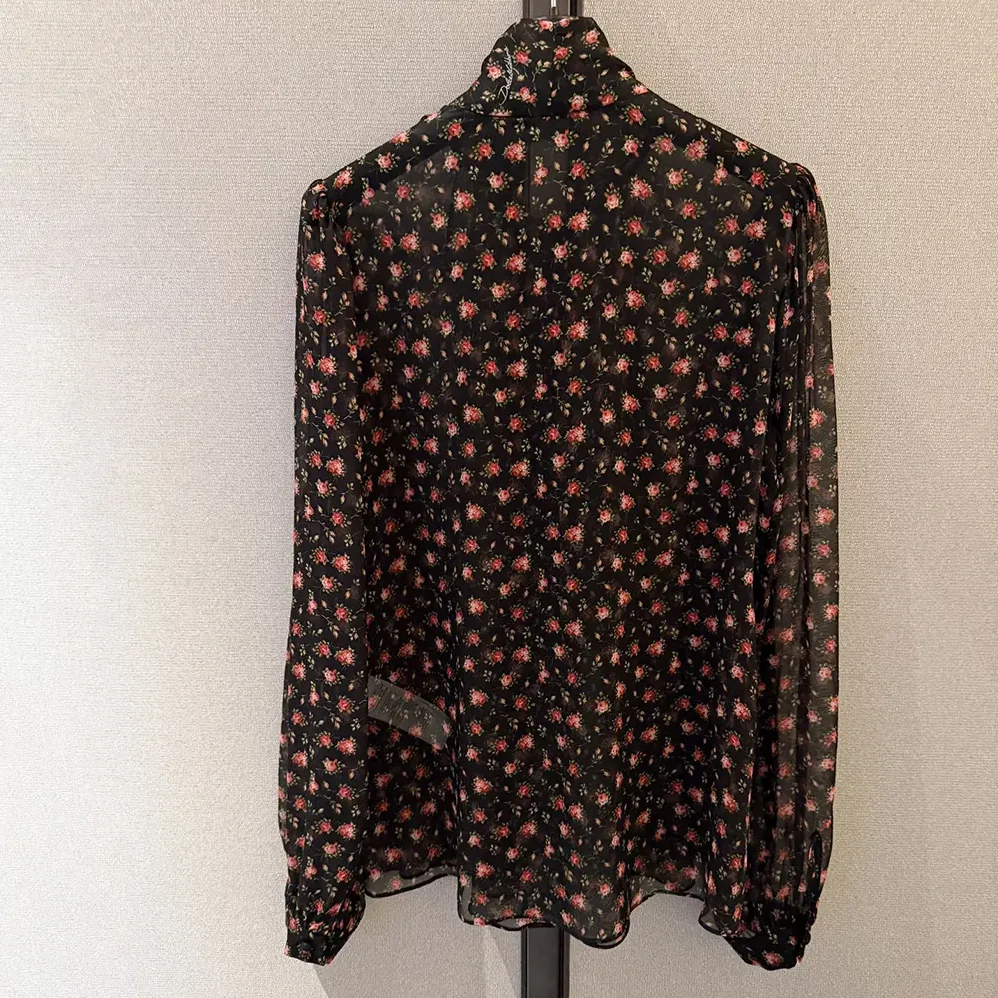 Dolce Gabbana D&G Small Rose for Women in Print Chiffon Top