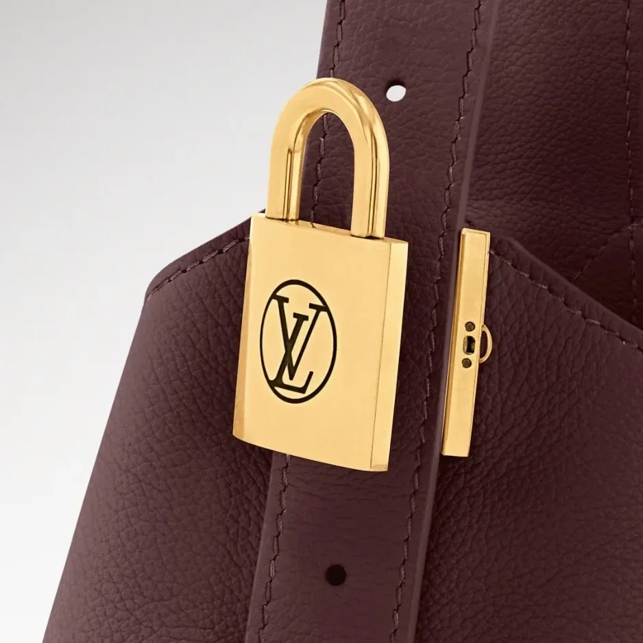 Louis Vuitton Low Key Hobo MM Shoulder Bag13. in Rouge Concerto Gold Hardware