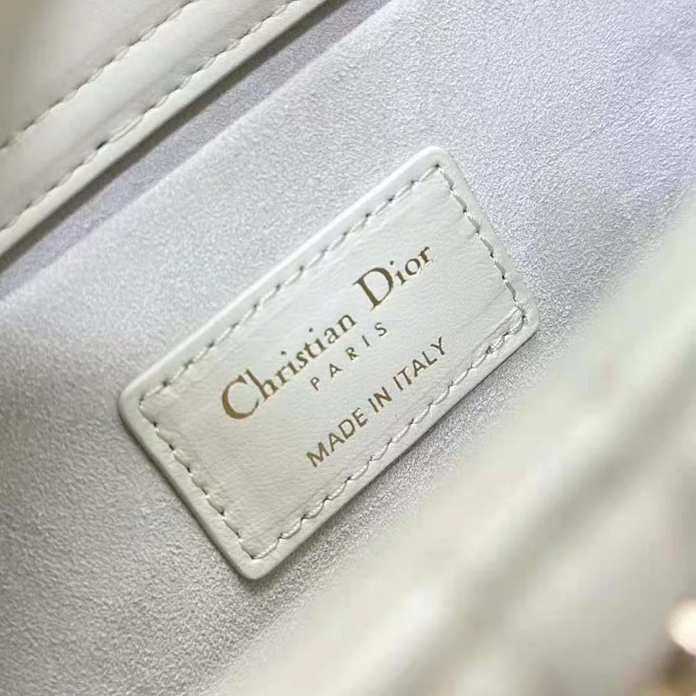 Dior Medium Lady D-joy Bag White Cannage Lambskin with Gold for Women in Finish Butterfly Studs Dior Medium Lady D-joy Bag White Cannage Lambskin with Gold for Women in Finish Butterfly Studs