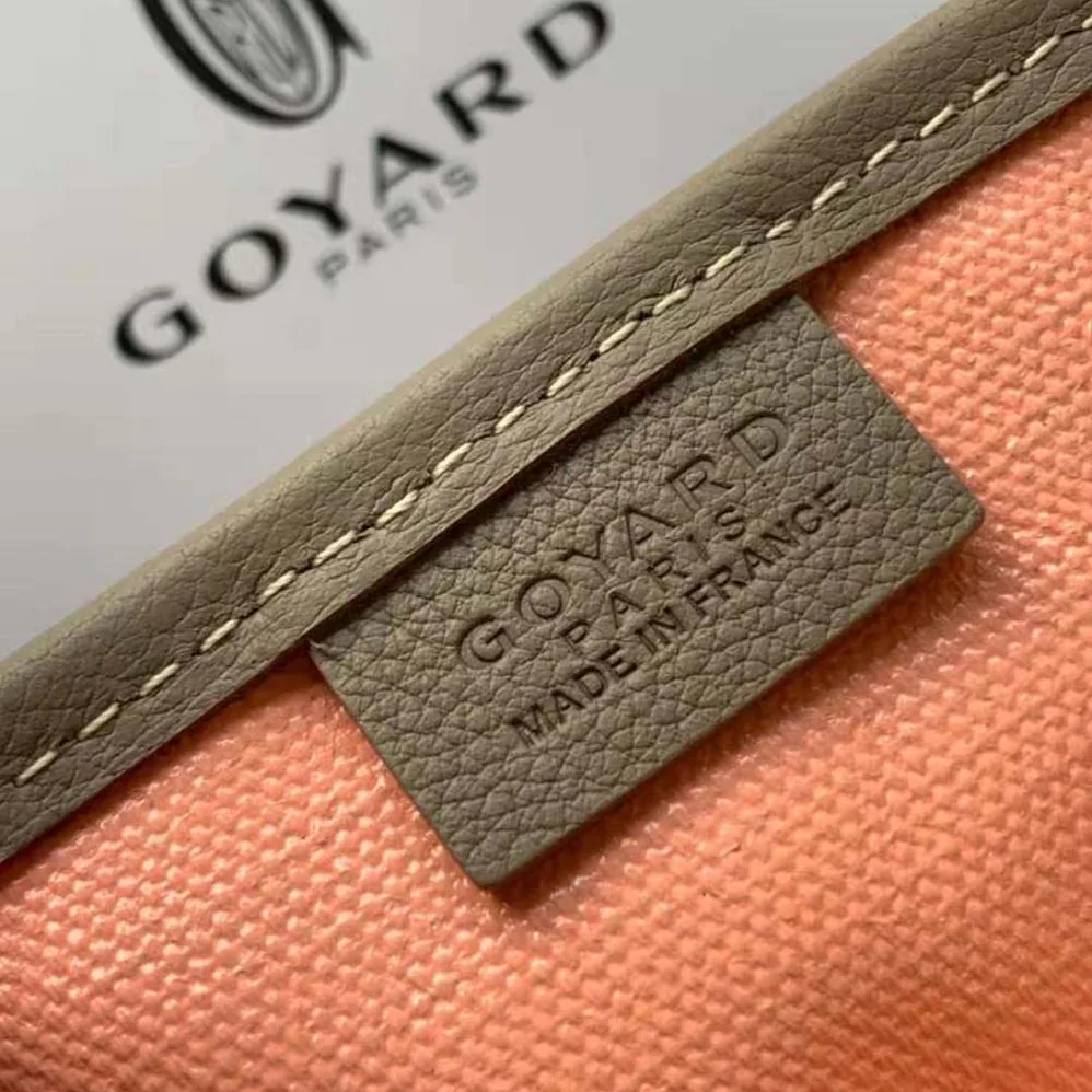 Goyard Poitiers Claire-voie Bag for Women in Pink