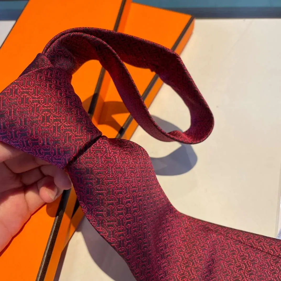 Hermes Tie Larguez Les Amarres Twillbi Red Hermes Tie Larguez Les Amarres Twillbi Red